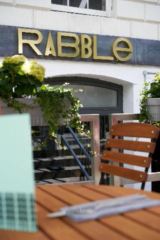 Rabble fotoÄŸrafÄ±