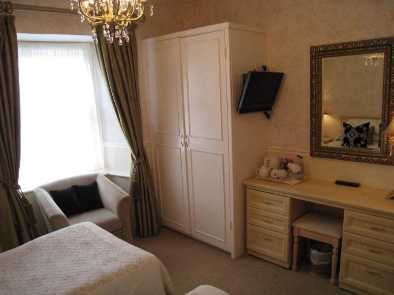 Mount Pleasant Hotel - Oda