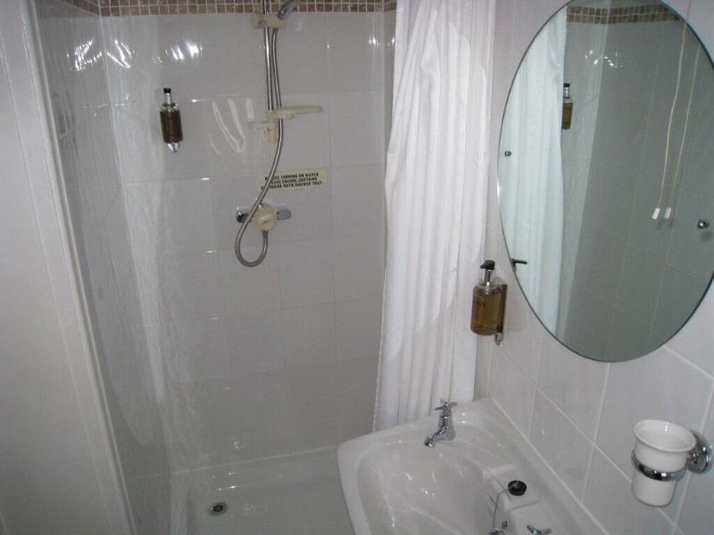 Mount Pleasant Hotel - Oda