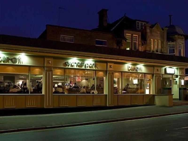 The Orchard Park Hotel - Genel