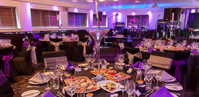 Cobo Bay Hotel - Aktivite