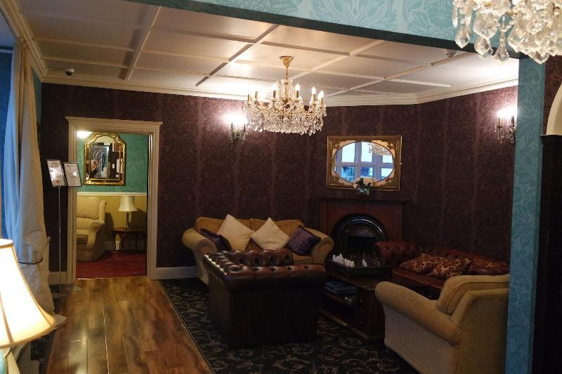 Gable End Hotel - Lobi