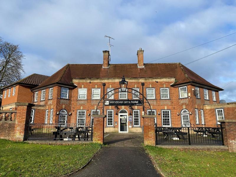Wendover Arms - Genel