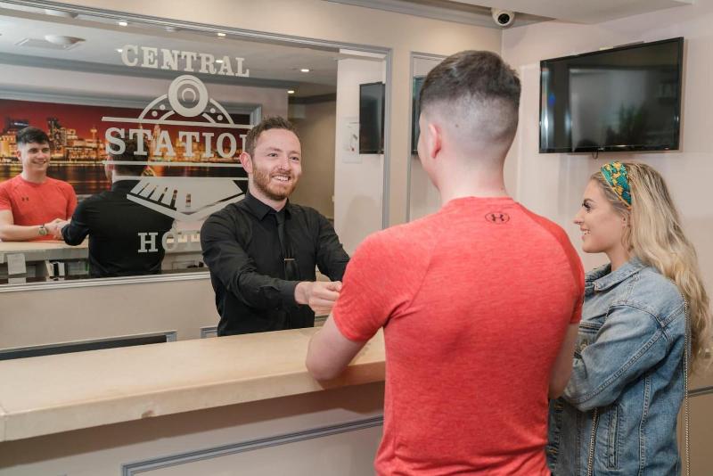 Central Station Hotel Liverpool - Lobi