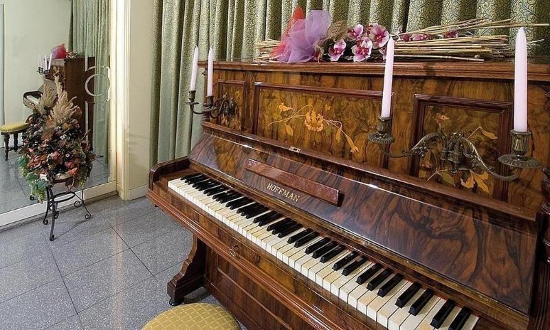 Hotel Estense - Lobi