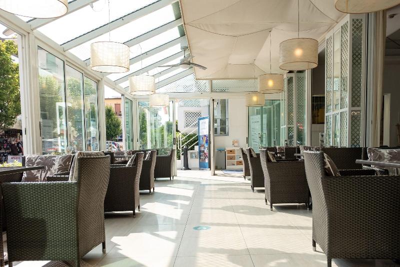 Hotel Estense - Teras