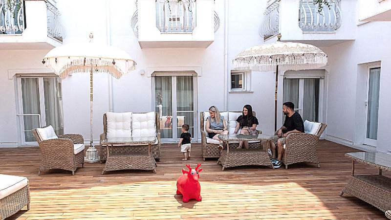 Hotel Estense - Teras