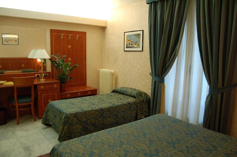 Hotel Chelsea - Oda