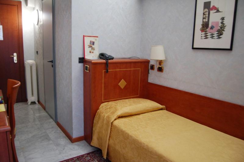 Hotel Chelsea - Oda