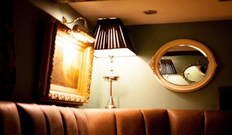 The Dalesman Country Inn - Lobi