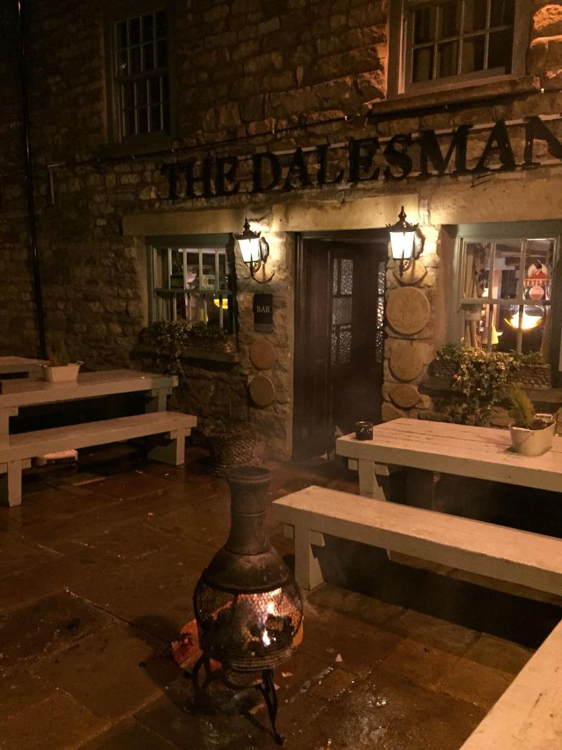 The Dalesman Country Inn - Teras