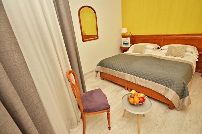 Hotel Diana Jardin Et Spa - Oda