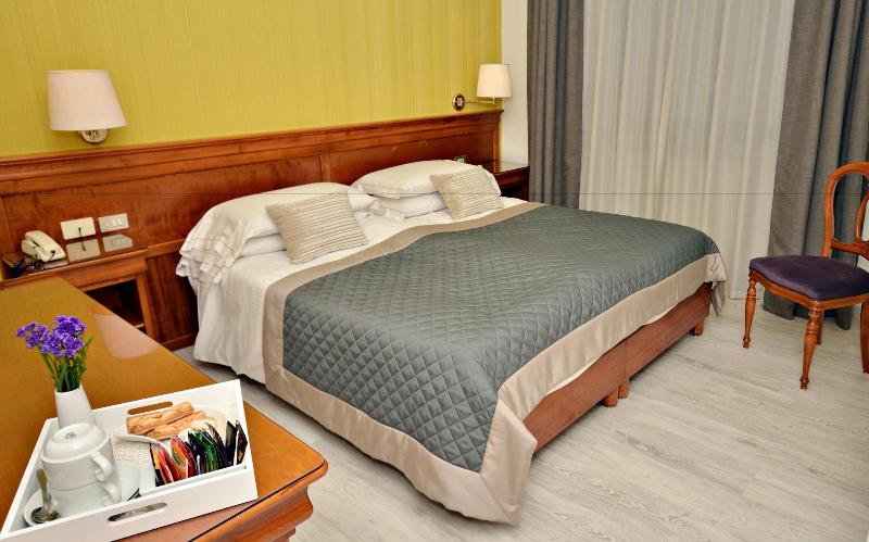 Hotel Diana Jardin Et Spa - Oda