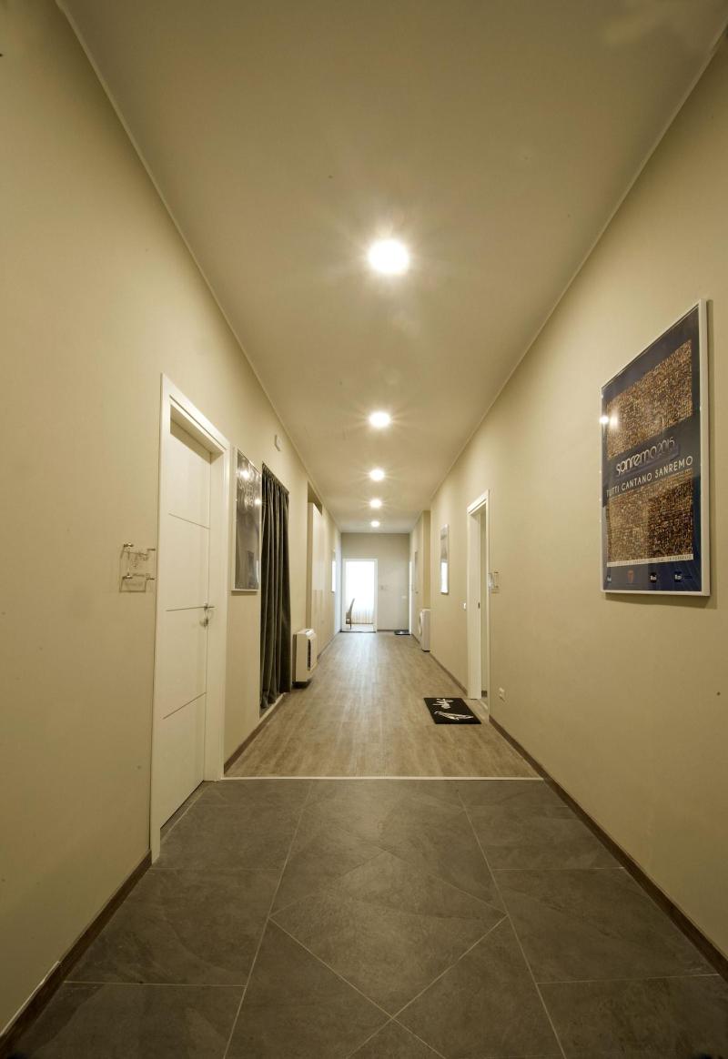 Hotel Alexander - Lobi