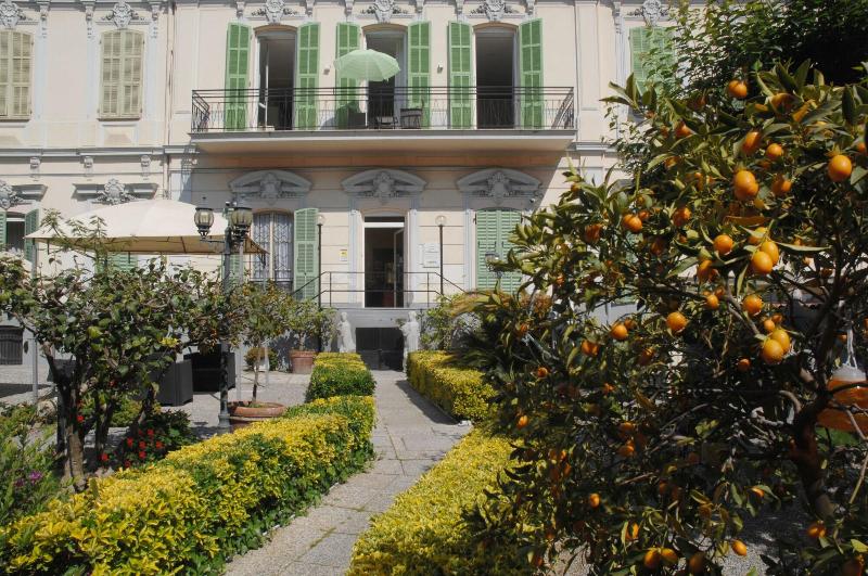 Hotel Alexander - Genel