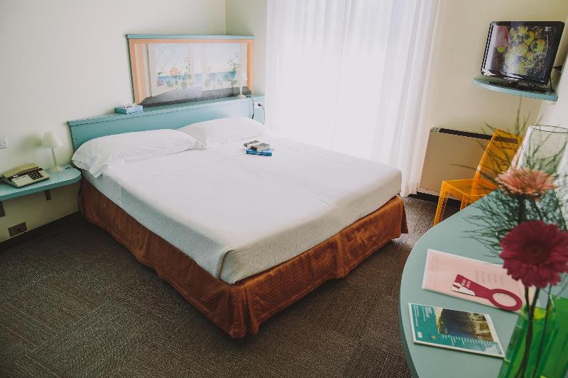 Hotel Minerva - Oda