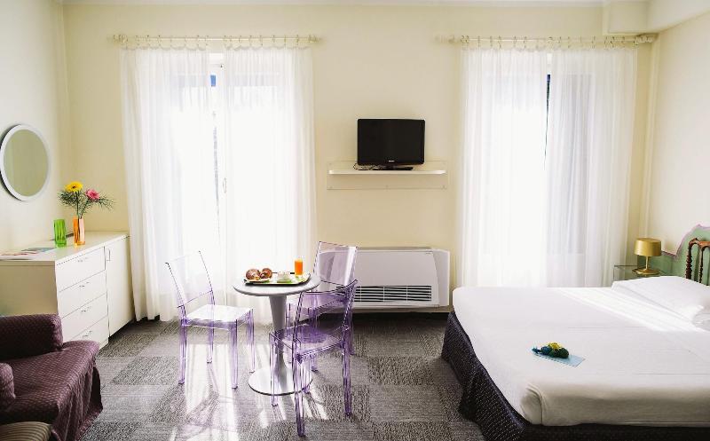 Hotel Minerva - Oda