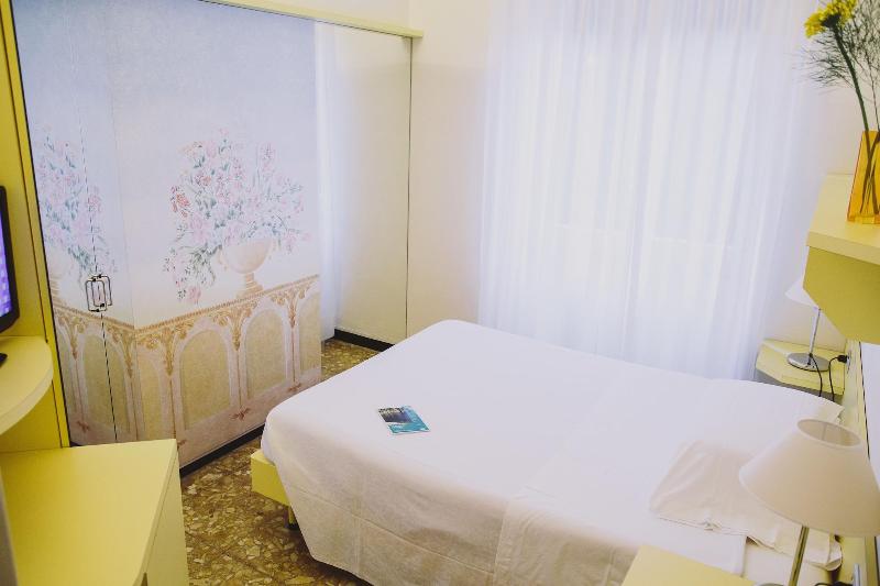 Hotel Minerva - Oda