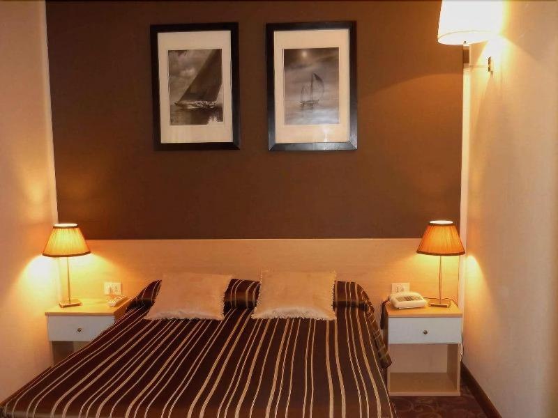 Hotel Ancora Riviera - Oda
