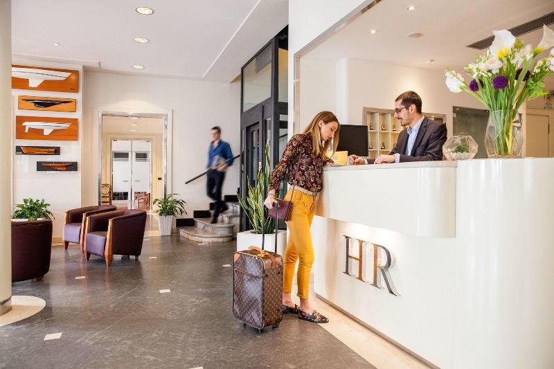 Hotel Riviera - Lobi