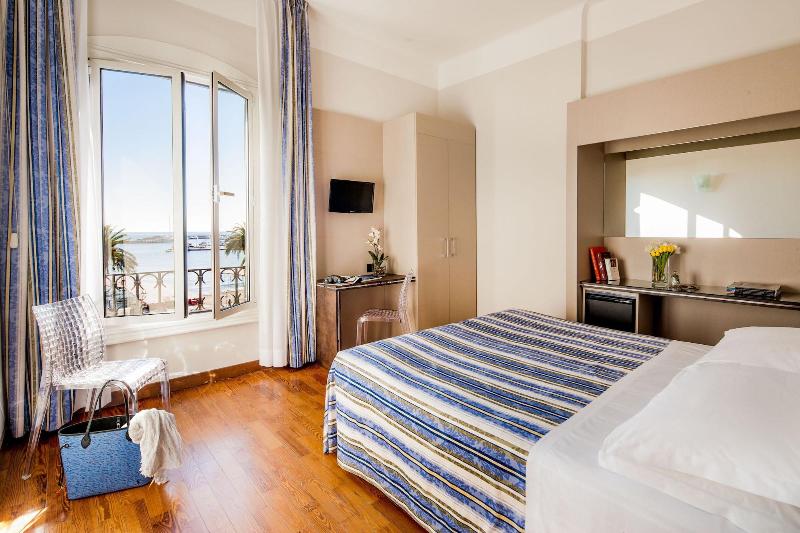 Hotel Riviera - Oda