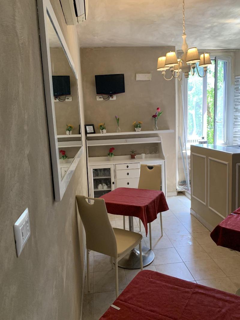 Hotel Aurelia - Lobi