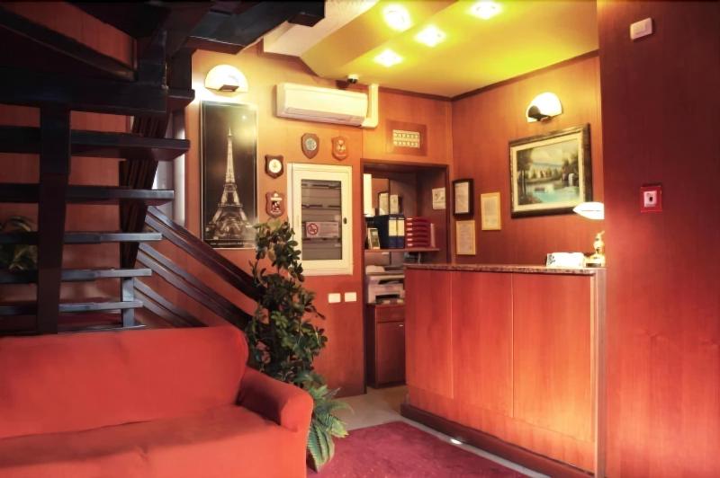 Hotel Aurelia - Lobi