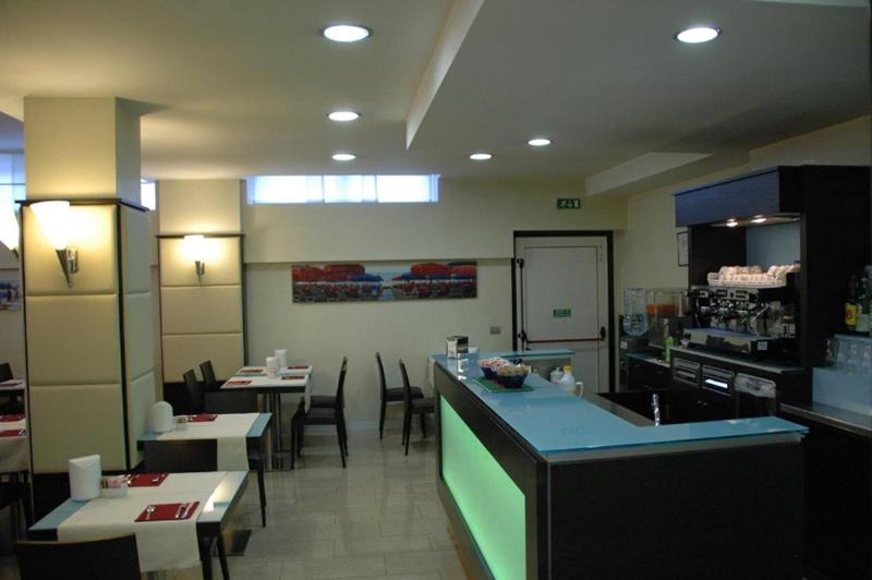 Hotel Kristall - Bar