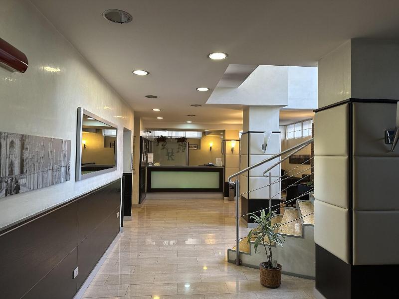 Hotel Kristall - Lobi