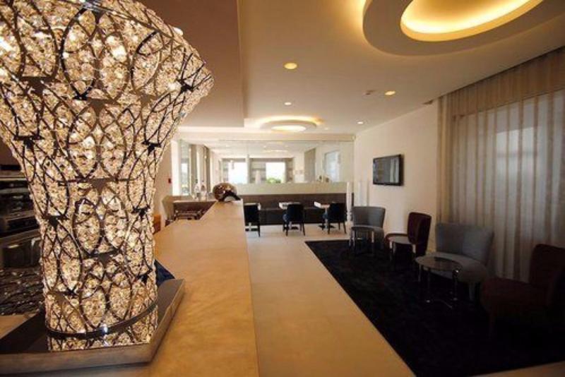 Hotel Eden - Lobi