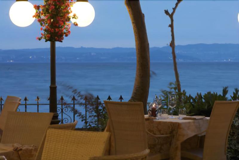 Hotel Pace - Teras