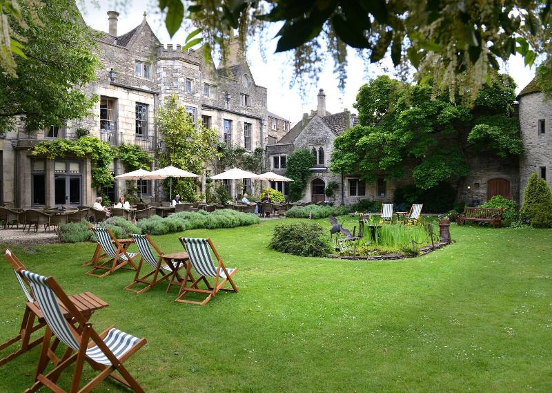 The Close Hotel - Genel