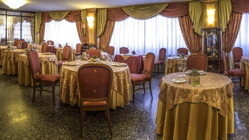 Hotel La Bussola - Restoran