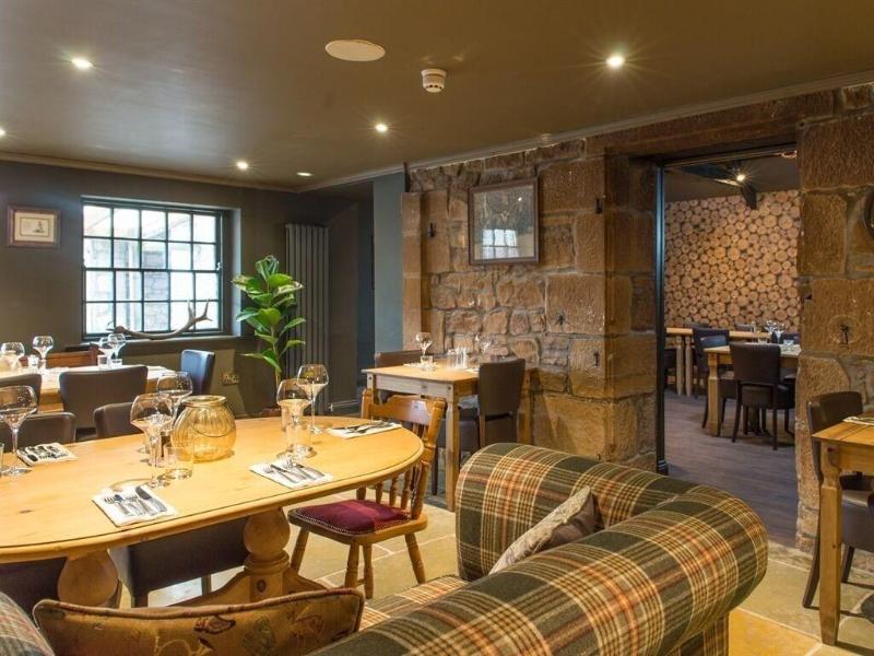 Percy Arms - Bar