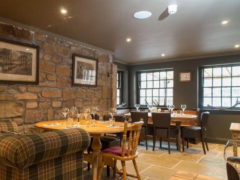 Percy Arms - Bar