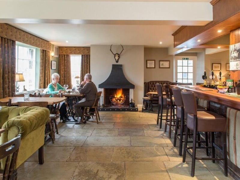 Percy Arms - Bar