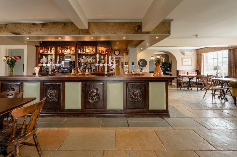 Percy Arms - Bar