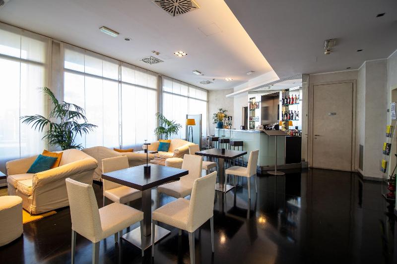 Hotel Cavour Novara - Lobi