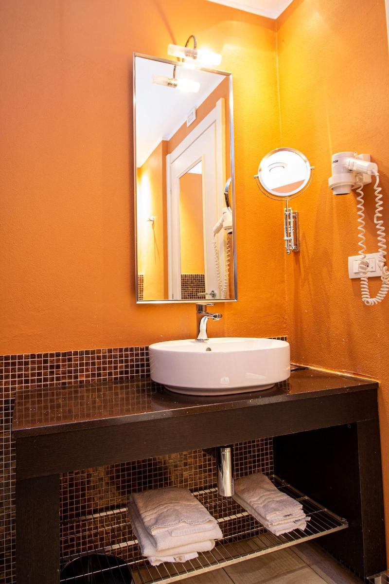 Hotel Cavour Novara - Oda