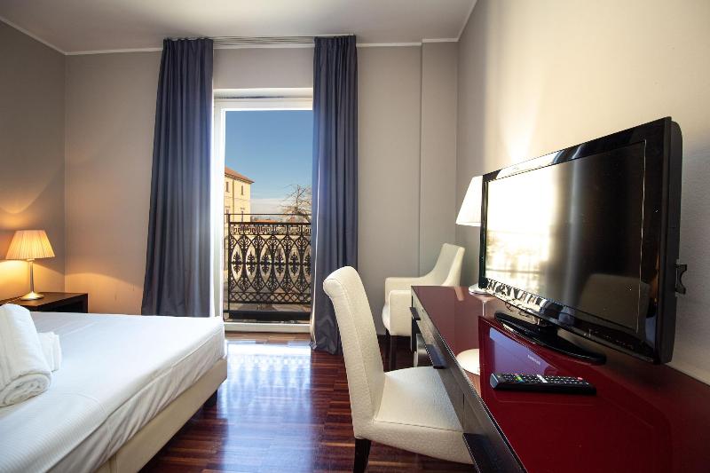 Hotel Cavour Novara - Oda