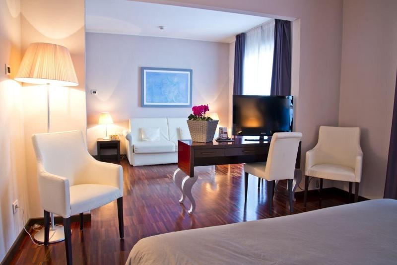 Hotel Cavour Novara - Oda