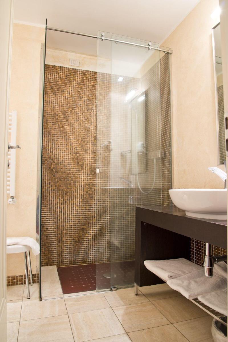 Hotel Cavour Novara - Oda