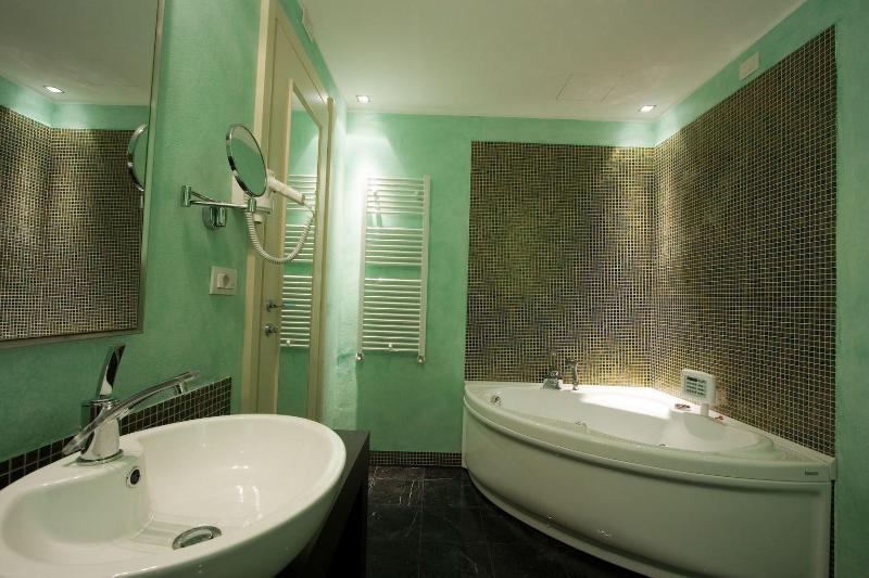 Hotel Cavour Novara - Oda