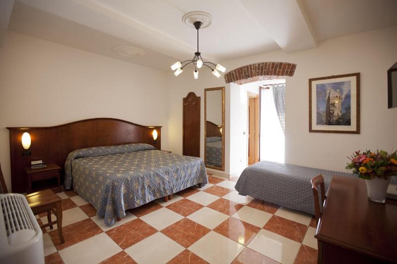 Hotel Ungheria Varese 1946 - Oda