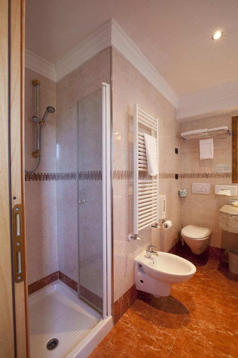 Hotel Ungheria Varese 1946 - Oda
