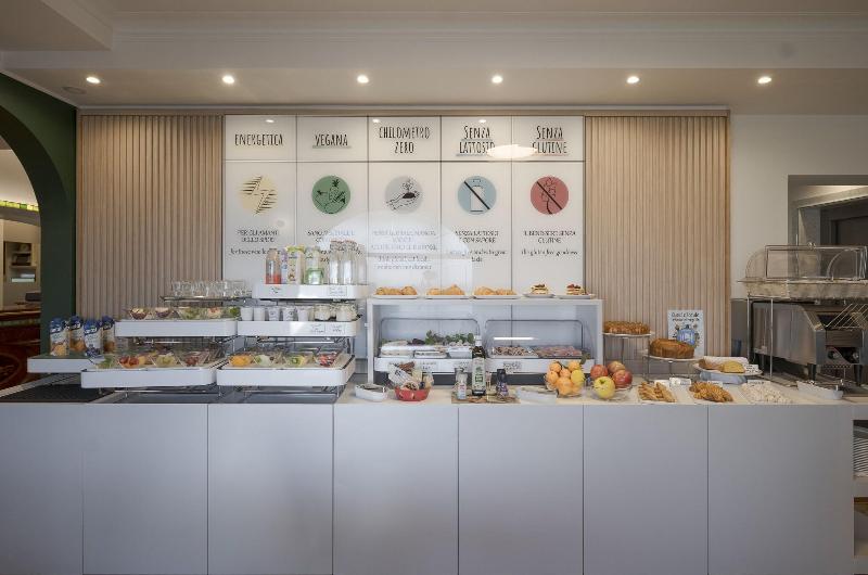 Hotel Ungheria Varese 1946 - Restoran