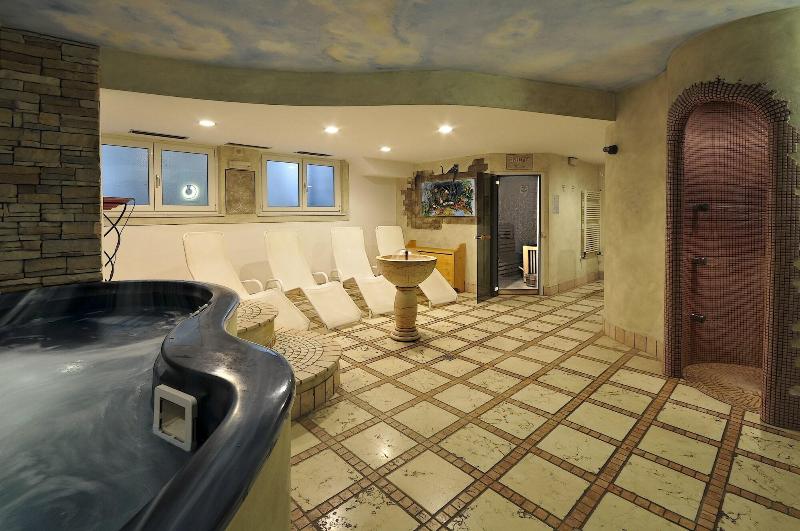 Olimpia Hotel - Aktivite