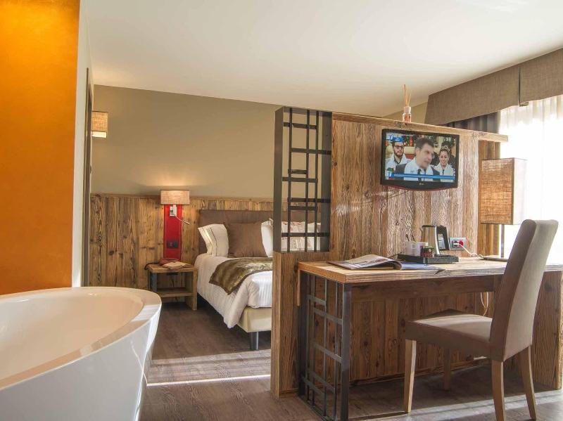 Olimpia Hotel - Oda