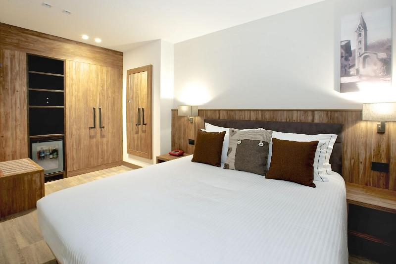 Olimpia Hotel - Oda