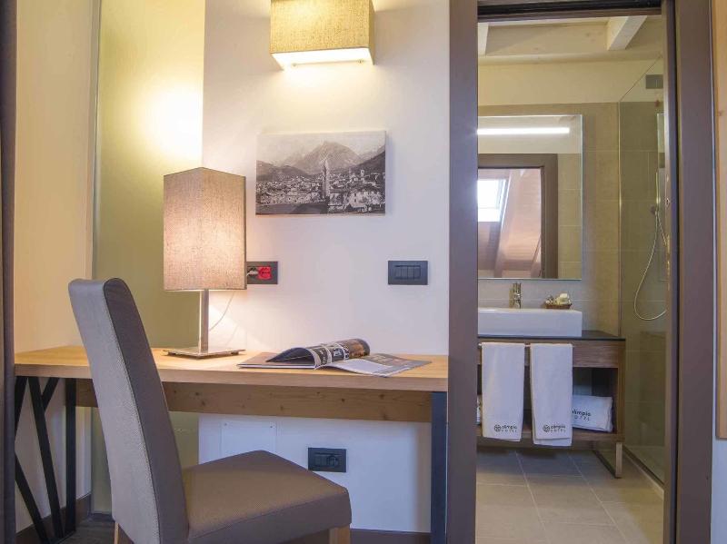 Olimpia Hotel - Oda